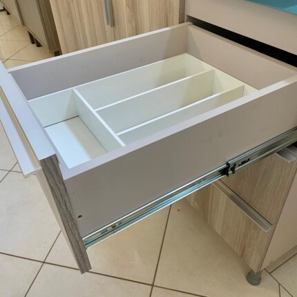 Balcao 1,20m 100% MDF-BP 2 portas 3 gavetas com Tampo (5610-1789) - Imagem 2