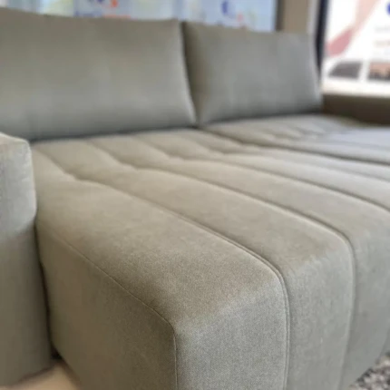 Sofa 2,50m vira Cama - Noronha- tecido Verde Pistache (8021) - Imagem 5