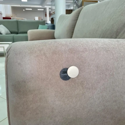 Sofa Trento 2,66m ENELE - Tecido Impermeável - com USB (792) - Imagem 5