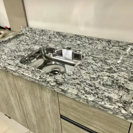 Pia 1,20m de Granito Branco Dallas (4082) - Imagem 4