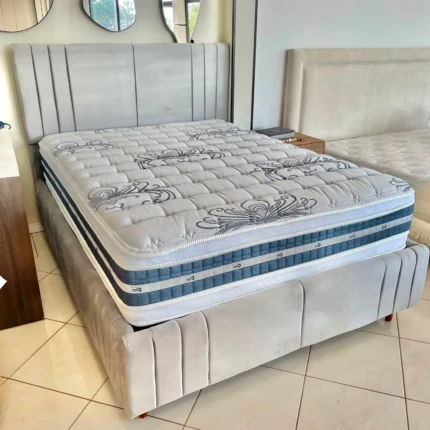 Cama Estofada Casal com Colchão Castor Silver (6470-2581)