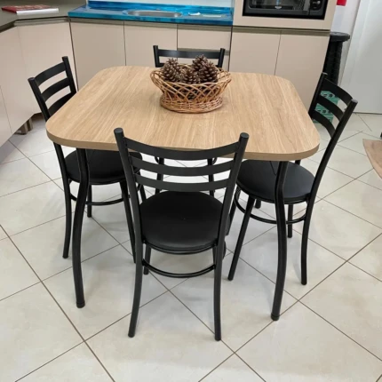 Mesa Quadrada 90cm (3916) com 4 Cadeiras de Aço Preto (4639) - Imagem 3