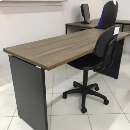 Mesa de Escritório 1,20m Yaris 1260 com 2 Gavetas (864-2559) - Imagem 2