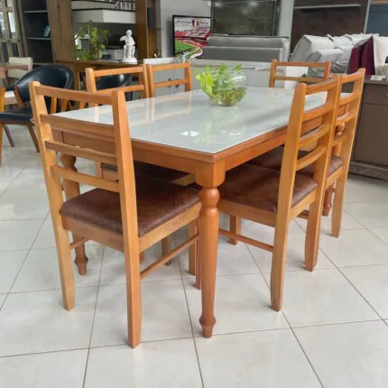 Mesa 1,60m Torneada com Vidro (2973) com 6 Cadeira Beatriz em Madeira (4306)