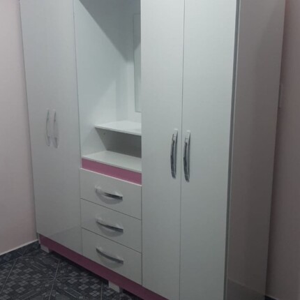 Roupeiro 1,61m Capelinha Rosa com Espelho (4450) - Imagem 4