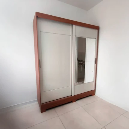 Roupeiro 1,63m 2 Portas Deslizantes Com Espelho B74 (2660)