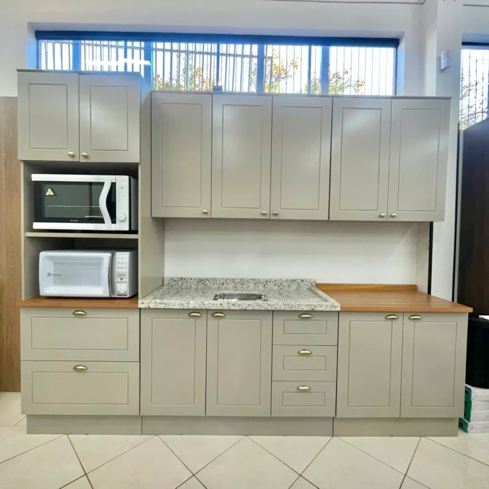 2.72m - Cozinha AMERICANA 100% MDF Cinza Tampo Nature (5650).