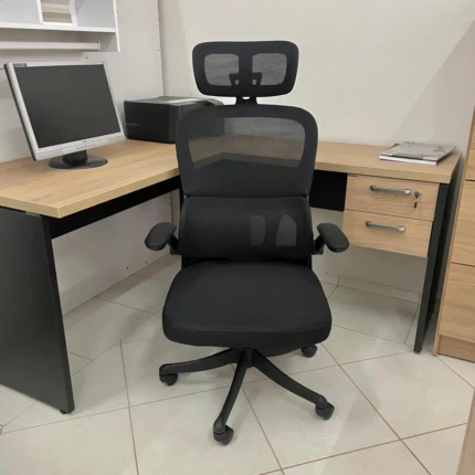 Cadeira Giratoria Presidente Atenas preto (2080)