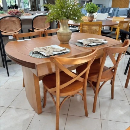 Mesa Extensivel Lorena (5067) com 4 Cadeiras Leon X (1477)