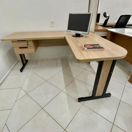 Mesa Escritório de Canto 1,50m x 1,70m 1170 Itapua (5312) - Imagem 2