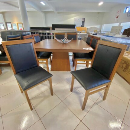 Mesa Quadrada Piramidy Imbuia (2227) com 8 Cadeiras Karol Preto (2690) - Imagem 2