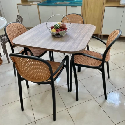 Mesa Quadrada 90cm (3916) com 04 Cadeiras Portofino Roma Preto (3462) - Imagem 3