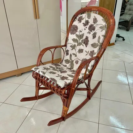 Cadeira de Balanço em Vime com Almofada (4677) - Image 1