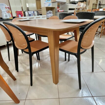 Mesa 1,60m TM79 Freijo (5833) com 6 Cadeiras Positano (4227) - Imagem 3