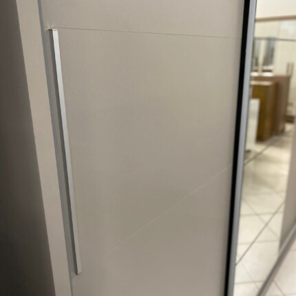 Roupeiro 2,30m 3 Portas Deslizantes com Espelho e MDF Alabama (3605) - Imagem 5