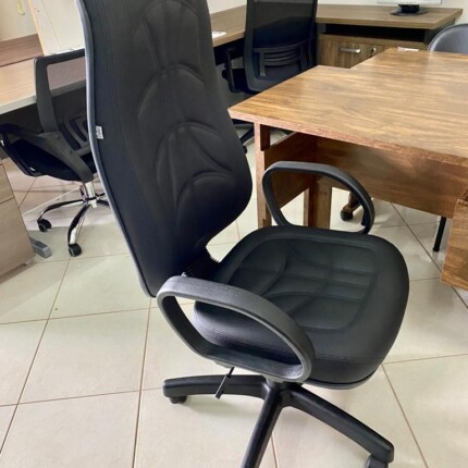 Cadeira Giratoria Presidente Plus - Fabricado no Brasil (2859) - Imagem 5