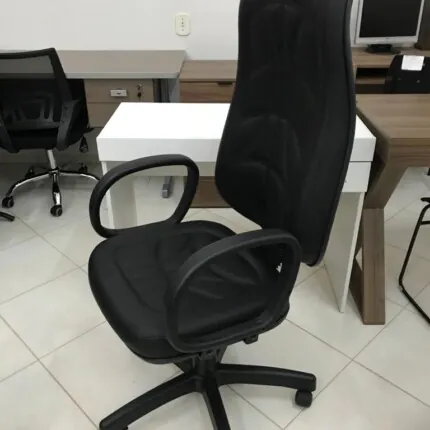 Cadeira Giratoria Presidente Plus - Fabricado no Brasil (2859)