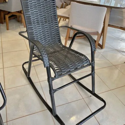 Cadeira de Área de Balanço com Fibra Sintética Preta (238) - Imagem 1