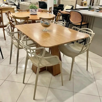 Mesa 1,20m Celeste Freijo (1851) com 04 Cadeiras Allegra Nude (824)