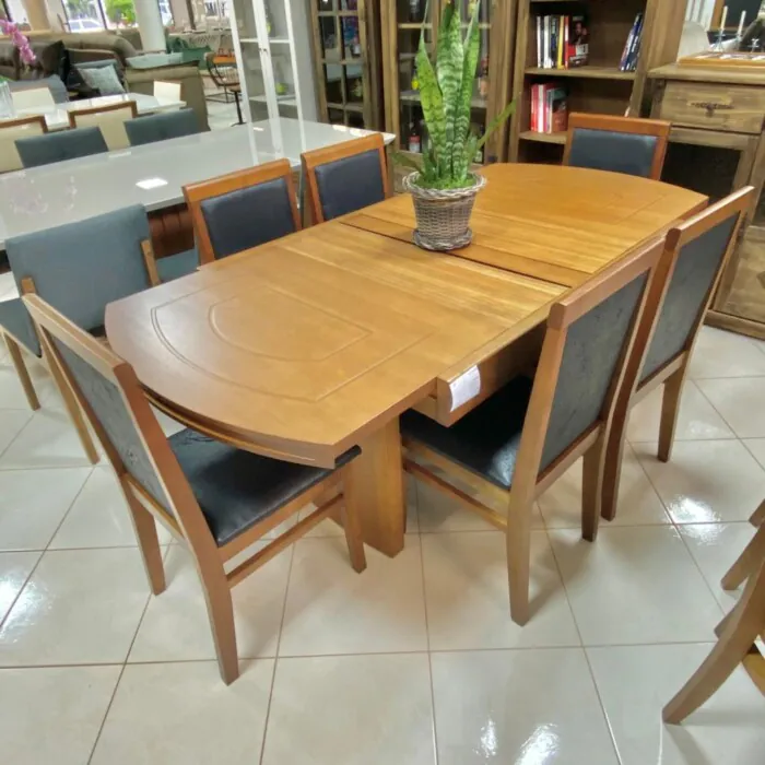 Extensivel - Mesa Lorena Amendoa 1,40m - 2,00m - ACG (CD 5067) + Cadeira Karol Tec 121 PRETO (CD 2690) (4)