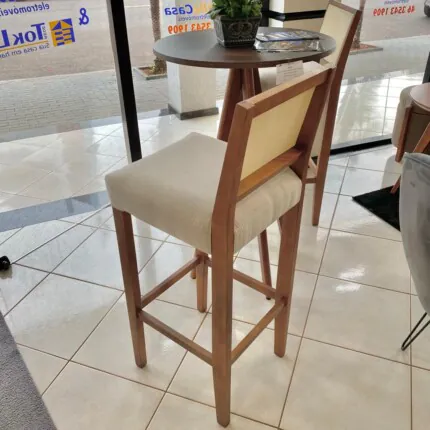 Banqueta em Madeira com Encosto Tela (3620) - Imagem 5