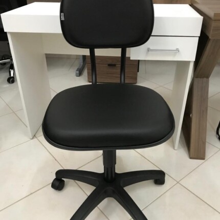Cadeira Giratoria Secretária em Couro Eco Preto (4819) - Imagem 2