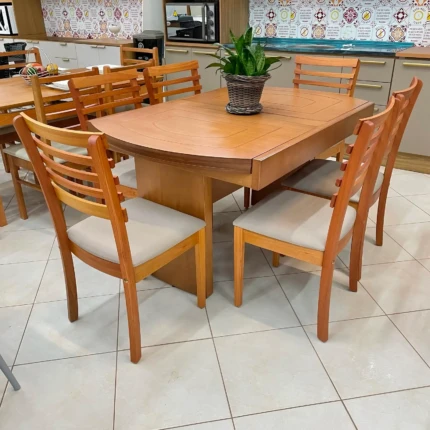 Mesa Extensivel Lorena (5067) com 06 Cadeiras em Madeira Marcela (3577)