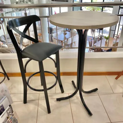 Banqueta em Madeira Merlin Preto (911)