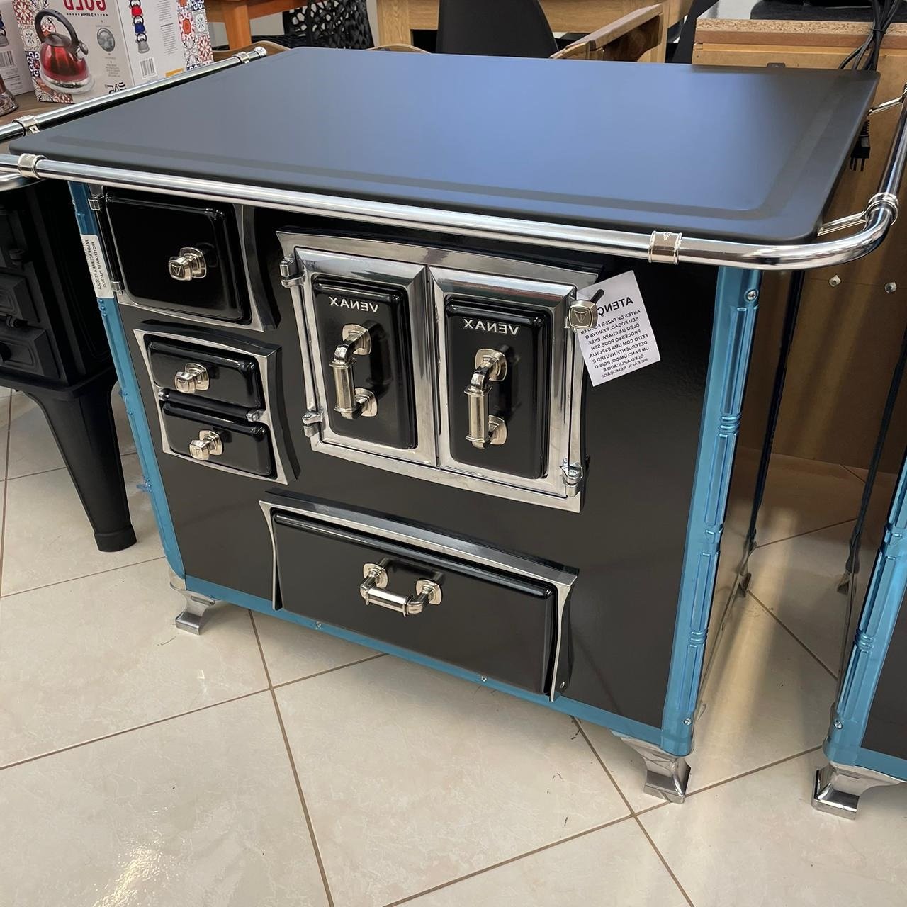 VENAX-02-Seculo-18-PRETO-Saida