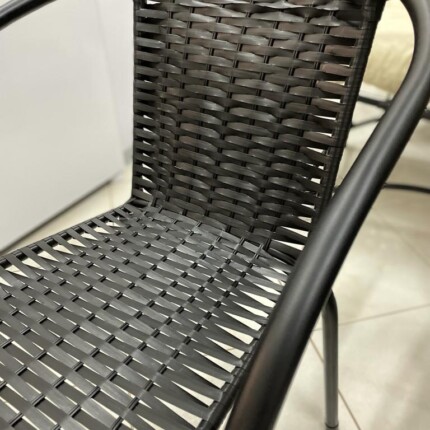 Mesa Redonda 80cm com Vidro (1454) com 4 Cadeiras Happy Hour (1454) - Imagem 2
