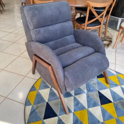 Poltrona Tonia Extra Macia Tecido Chumbo (2793) - Imagem 3