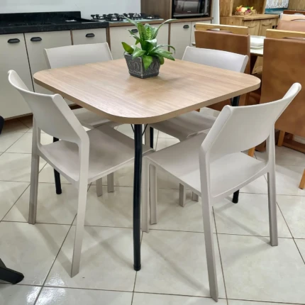 Mesa Quadrada 90cm (3916) com 4 Cadeiras Mykonos Fendi (6532) - Imagem 1