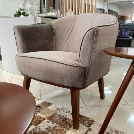 Poltrona Ody com Base em Madeira (5058) - Imagem 5