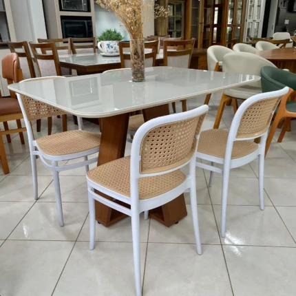 Mesa 1,20m com Vidro Off (464) com 4 Cadeira Roma Branca com Detalhe Bege (6427) - Imagem 4