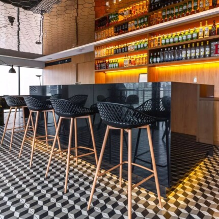 Banqueta Monaco Preto (5483) - Imagem 3