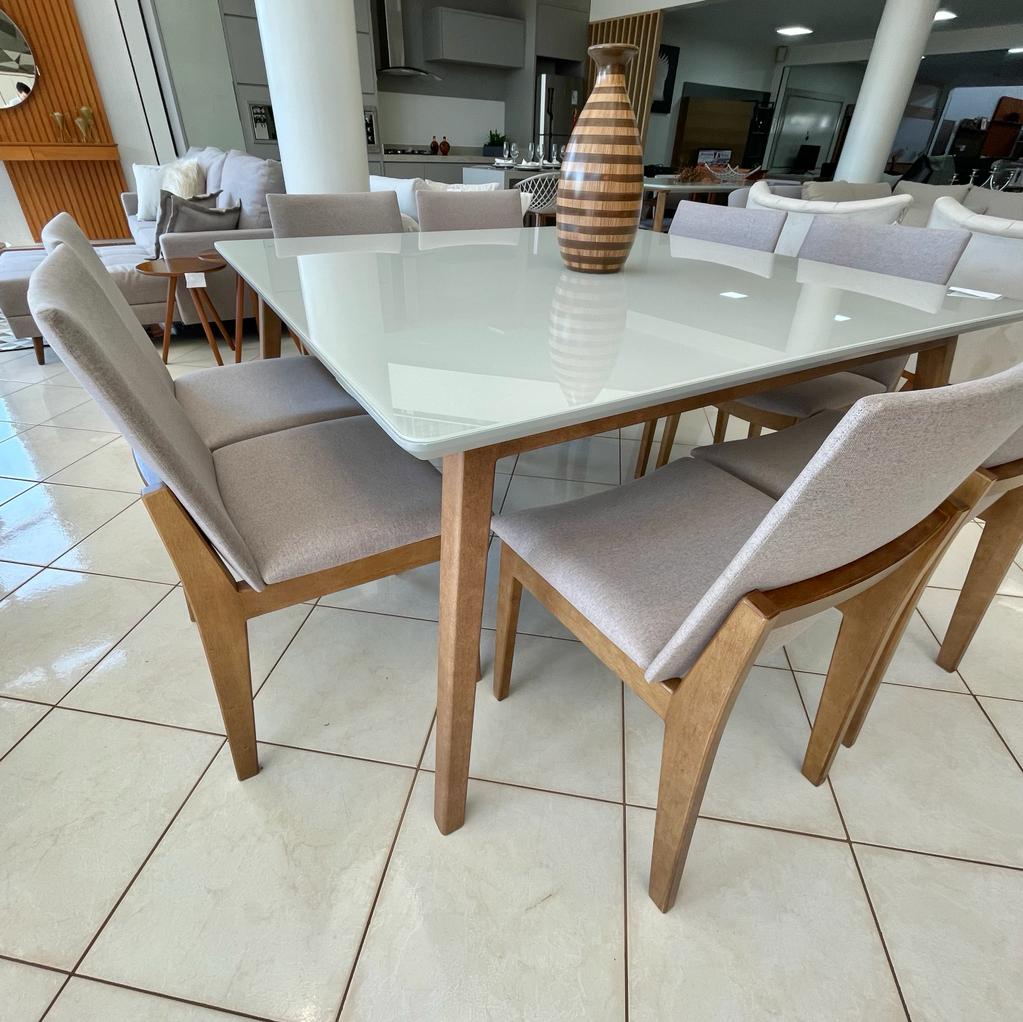 Conjunto Mesa de Jantar Quadrada - ELITTE PLUS com 8 cadeiras - AKILA