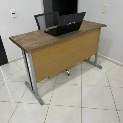 Mesa Escritório 1,25m Tampo Rústico - SHOW ROOM (345)