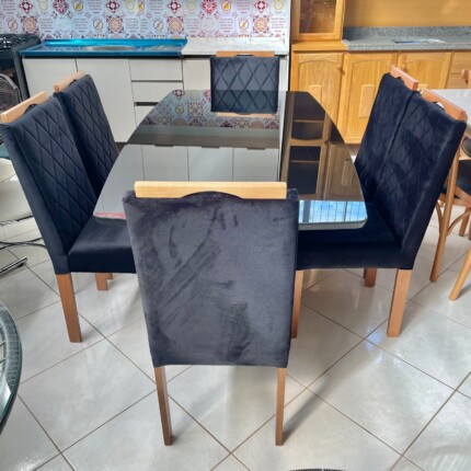 Mesa 1,70m Graviola Vidro Preto (2575) com 6 Cadeiras em Madeira e Tecido Preto (4435) - Imagem 6