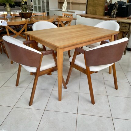 Mesa 1,20m California (308) com 4 Cadeira Suelen Dora Linho com Couro (3221) - Imagem 1