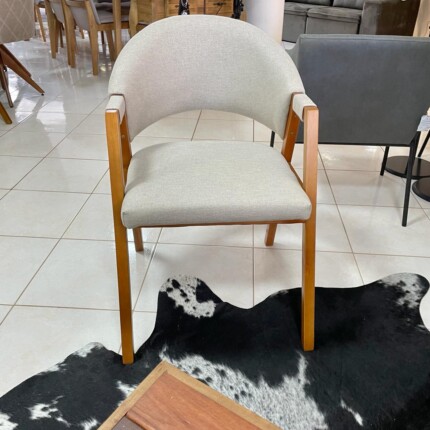 Cadeira Suelen com Braço em Tecido Linho (4208) - Imagem 3