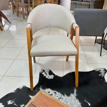 Cadeira Dora com Braço em Tecido Linho (4208) - Imagem 3