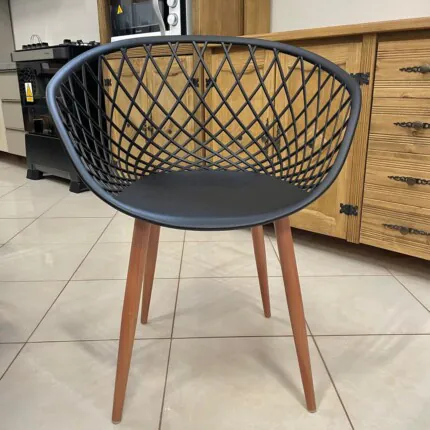 Mesa Redonda 1,05m TM71 (2829) com 4 Cadeiras Monaco (5767) - Imagem 4