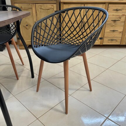 Mesa Quadrada 90cm (3916) com 4 Cadeiras Monaco Preto (5767) - Imagem 4
