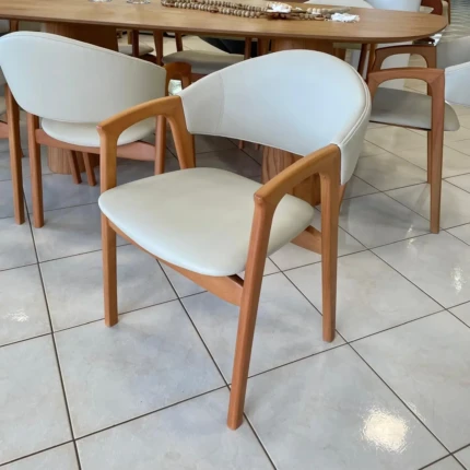 Mesa 2,40m Organica Dunas (6011) com 8 Cadeiras Pietra em Corino com Braço (5910) - Imagem 4