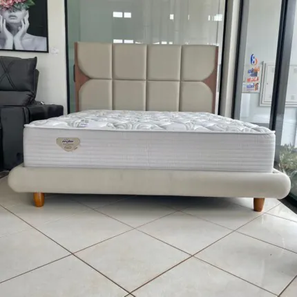 Cama Estofada Queen com Colchão Privilege de Molas - Macio - Ecoflex (2304-3511-4024)