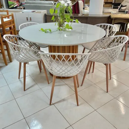 Mesa Redonda 1,36m com Vidro (2906) com 6 Cadeiras Monaco Nude (2340) - Imagem 4