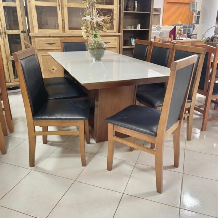 Mesa 1,80m Veneza Vidro (5852) com 8 Cadeiras Karol (2690) - Imagem 3