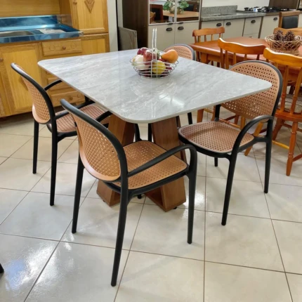 Mesa 1,20m Tampo Quartzo (3198) com 04 Cadeiras Portofino Roma Preto (3462) - Imagem 4