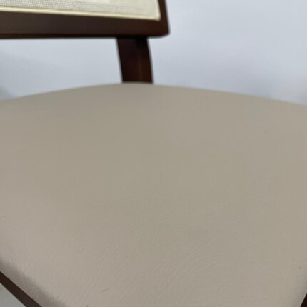 Banqueta em Madeira com Encosto Tela (2875) - Imagem 3
