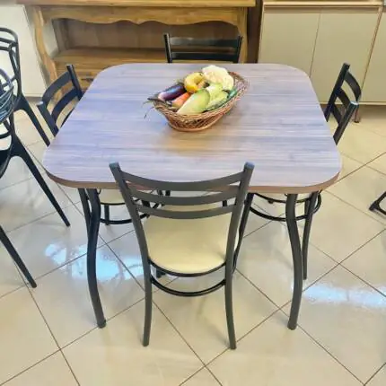 Mesa Quadrada 90cm (3916) com 4 Cadeiras assento bege (2238) - Imagem 4